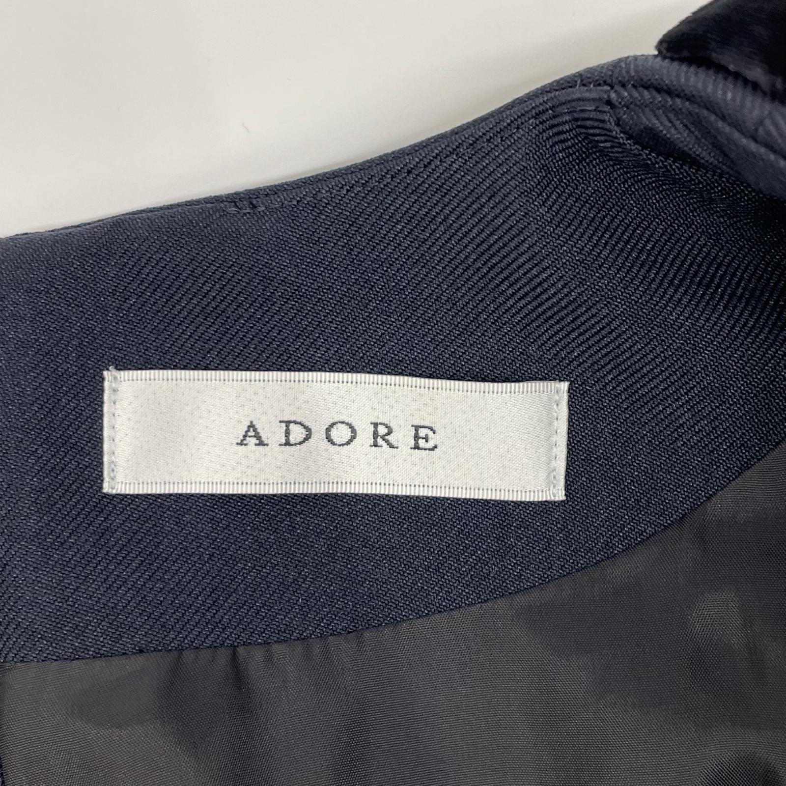 ADORE アドーア 531-5240740 25年製 ネイビー ベルベットボタン Vネックワンピース ワンピース