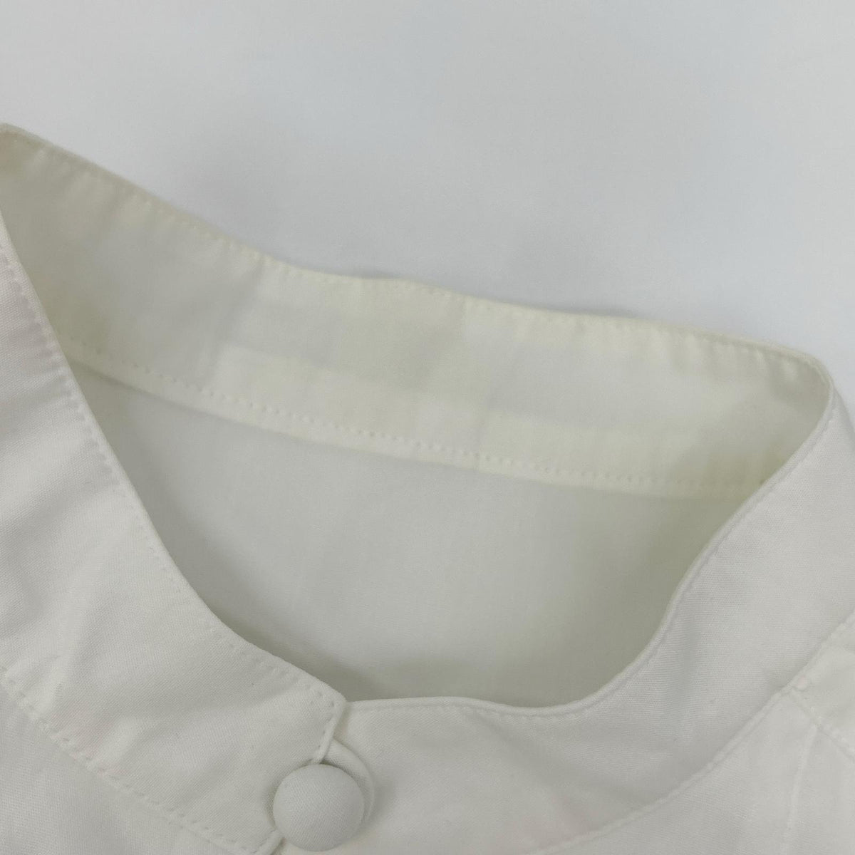 ADORE 531-1110507 white high-count broadcloth blouse