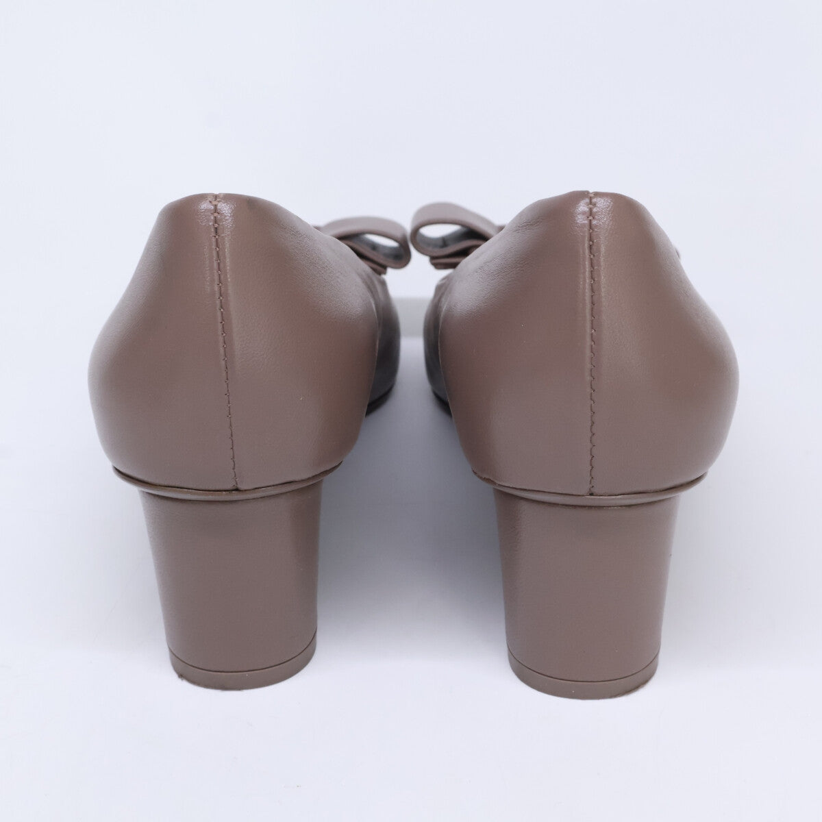 SalvatoreFerragamo サルバトーレフェラガモ VIVA ヴィヴァ ヴァラリボン レザー チャンキーヒール パンプス シューズ
