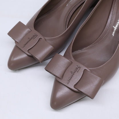 SalvatoreFerragamo サルバトーレフェラガモ VIVA ヴィヴァ ヴァラリボン レザー チャンキーヒール パンプス シューズ
