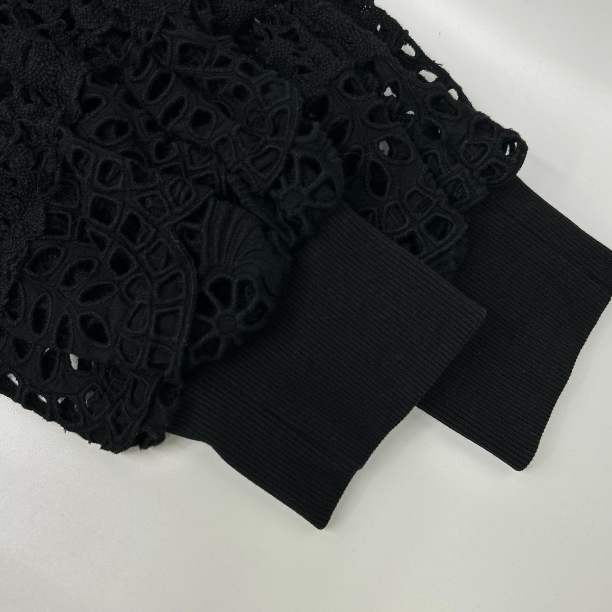 sea NEW YORK シーニューヨーク RS22-062 22SS ブラック Patrizia lace l/slv combo sweatshirt レーススリーブスウェット トップス