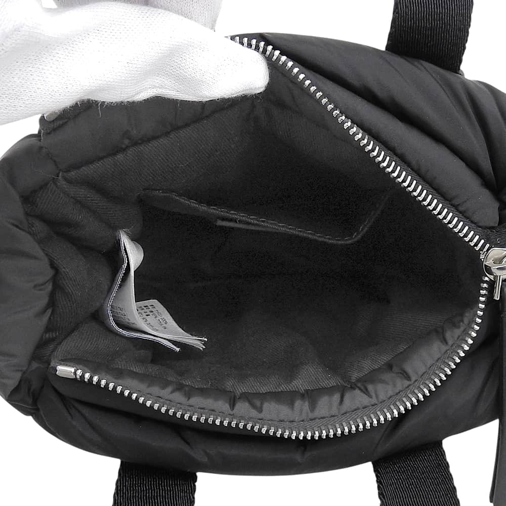 MONCLER モンクレール MICRO CARADOC マイクロキャラドック ナイロン メタルロゴ 2WAY ショルダー ハンドバッグ レディース 黒 24年製 ハンドバッグ