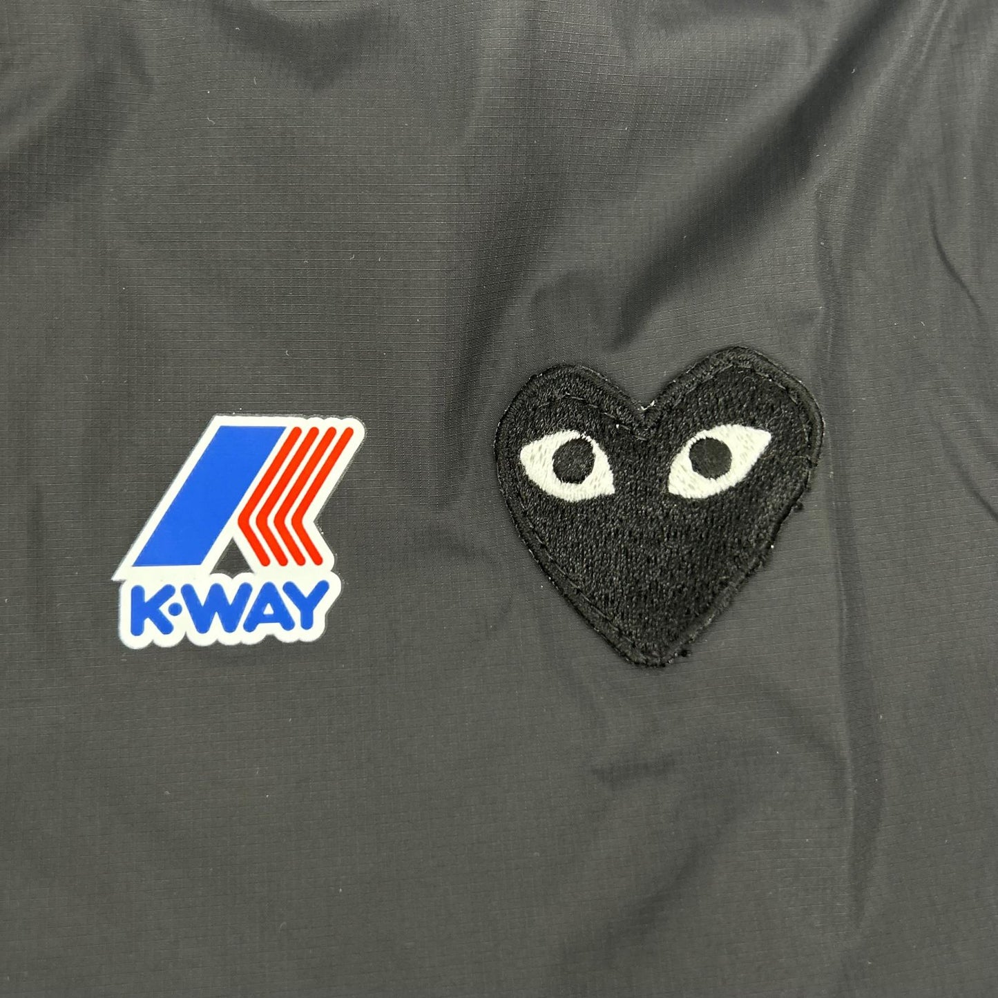 PLAYCOMMEdesGARCONS プレイコムデギャルソン ×K-WAY ブラック ナイロン ハートワッペン マウンテンパーカー/ジップフーディ ジャケット