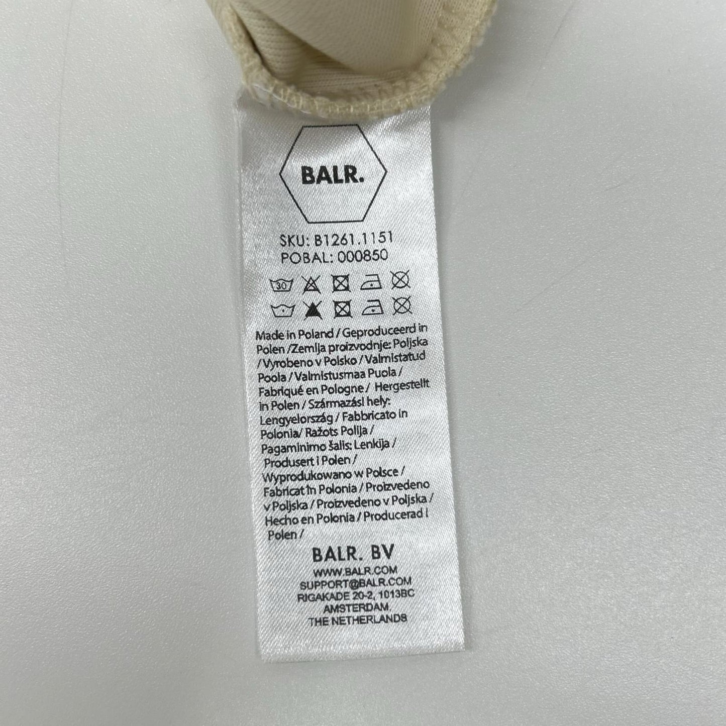 BALR. ボーラー B1261.1151 ホワイトスワン/ベージュ コットン混 メタルロゴ Q Series Hoodie トップス