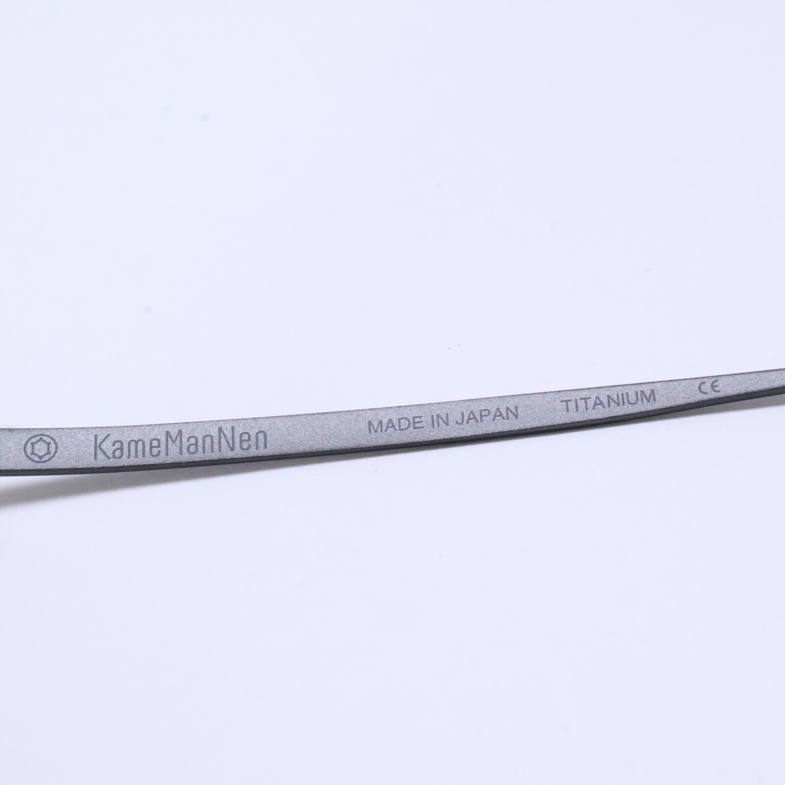 KameManNen カメマンネン 【新品同様】KMN9918 チタン オーバルシェイプ アイウェア/ 眼鏡