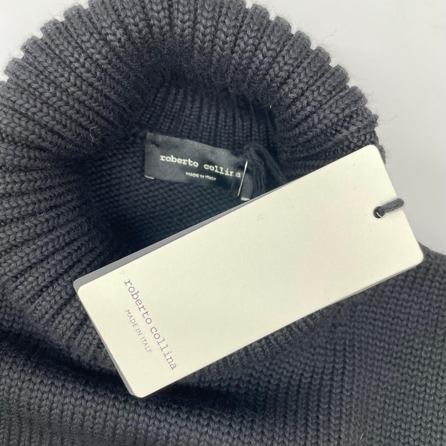 ROBERTO COLLINA ロベルトコリーナ ブラック ハイネック プルオーバーニットトップス トップス