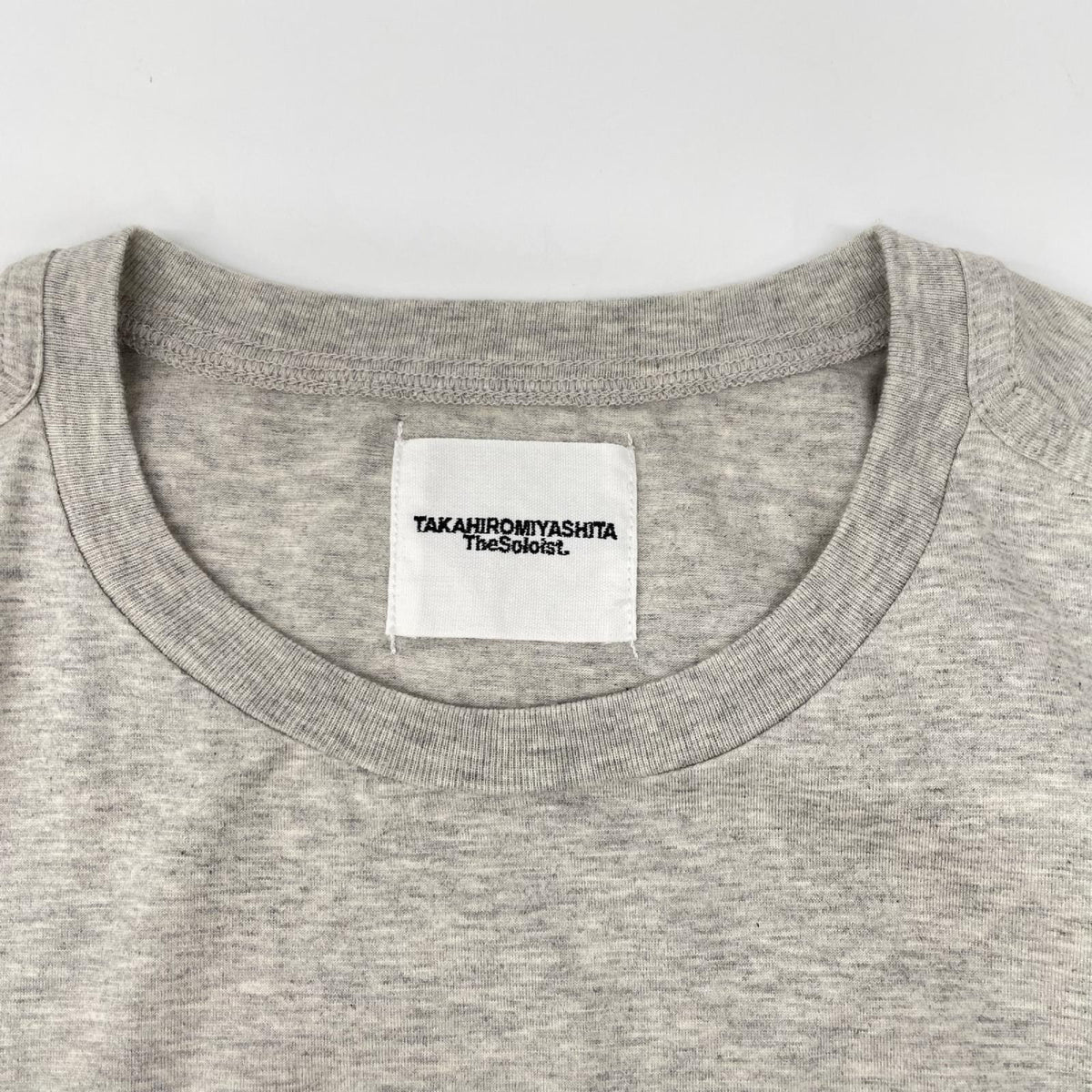 TAKAHIROMIYASHITA The SoloIst. タカヒロミヤシタ ザ ソロイスト. グレー s/s regular size pocket tee トップス