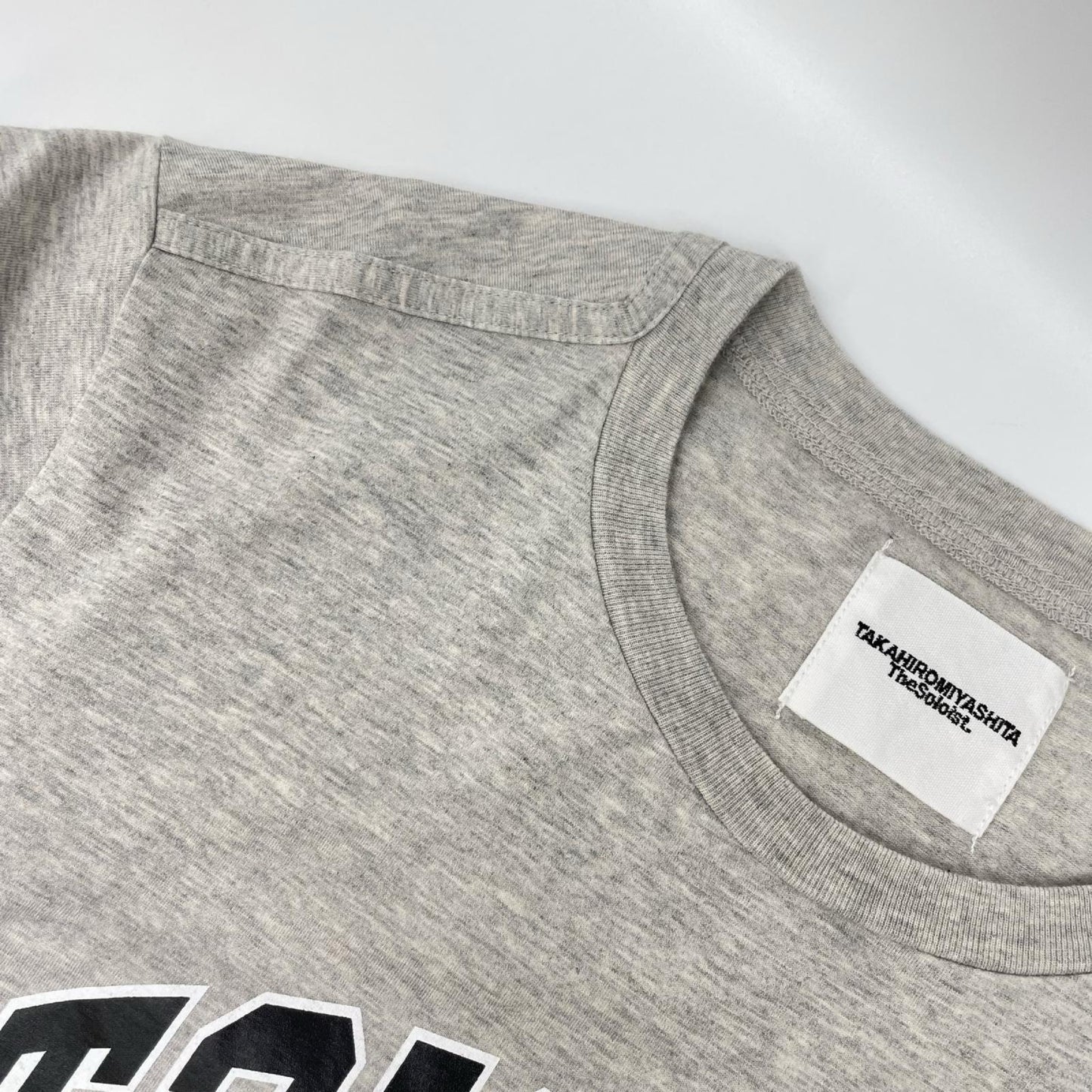 TAKAHIROMIYASHITA The SoloIst. タカヒロミヤシタ ザ ソロイスト. グレー s/s regular size pocket tee トップス