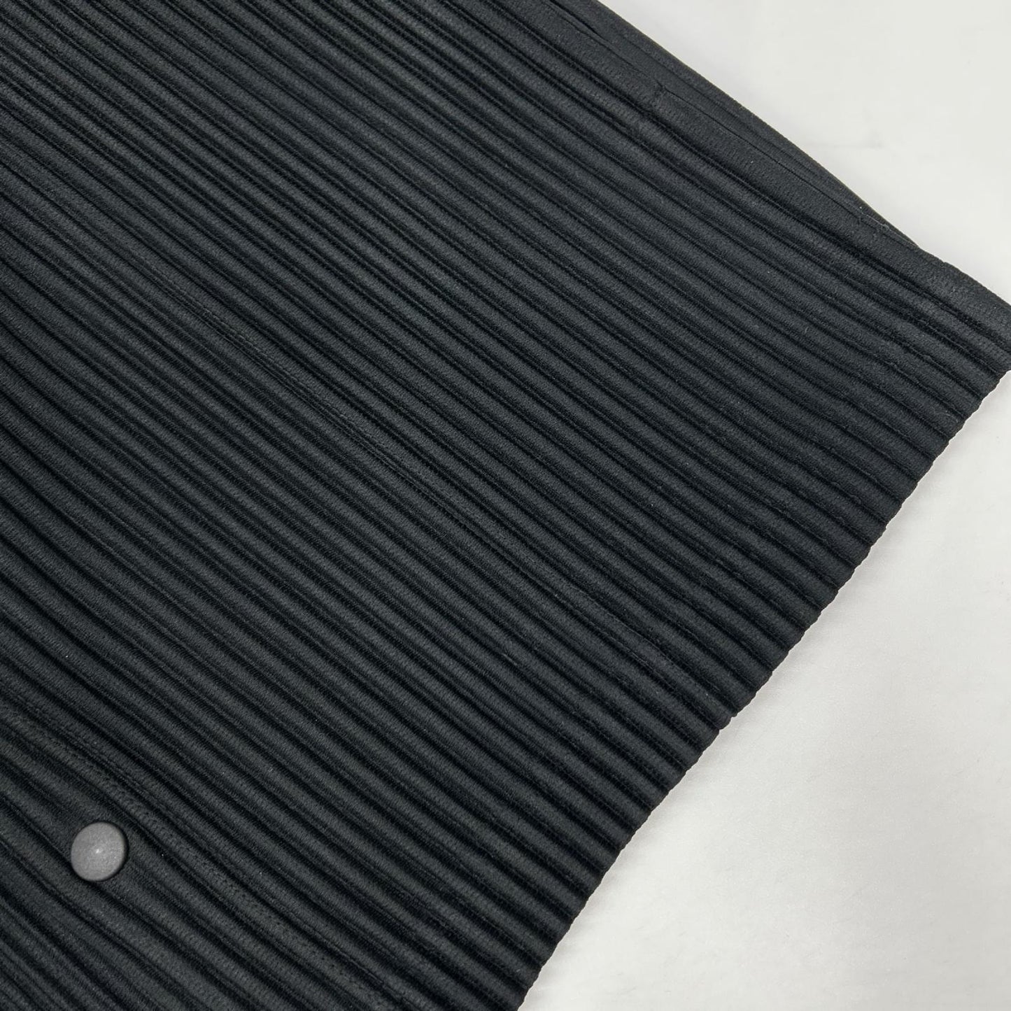 HOMME PLISSE ISSEY MIYAKE オムプリッセ イッセイミヤケ 25AW HP55JL141 ブラック BASICS ロングスリーブ プリーツカーディガン トップス