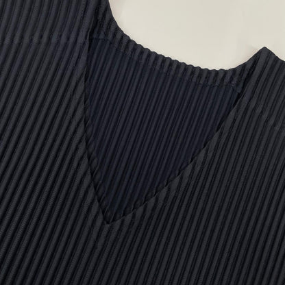 HOMME PLISSE ISSEY MIYAKE オムプリッセ イッセイミヤケ 25AW HP55JE510 ネイビー BASICS Vネック プリーツ ベスト ベスト