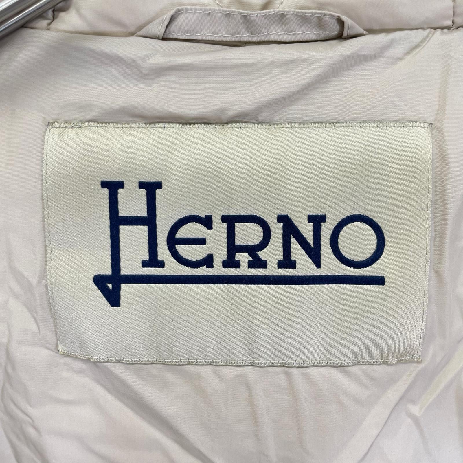 HERNO ヘルノ PI002099D ベージュ ダイヤモンドキルト フーディダウンコート コート