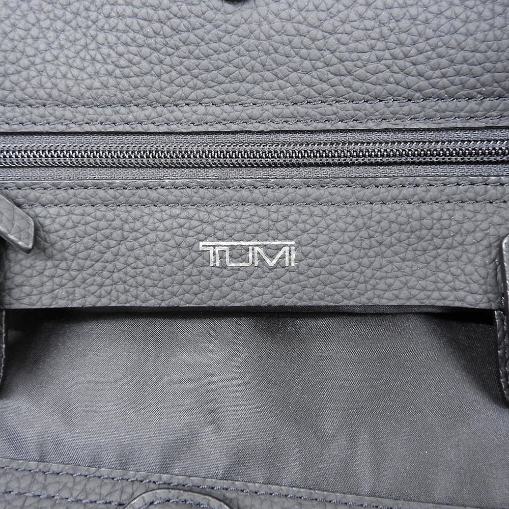 TUMI トゥミ 美品 シュリンクレザー サイドアコーディオン トートバッグ メンズ 黒 ブラック 734516D トートバッグ