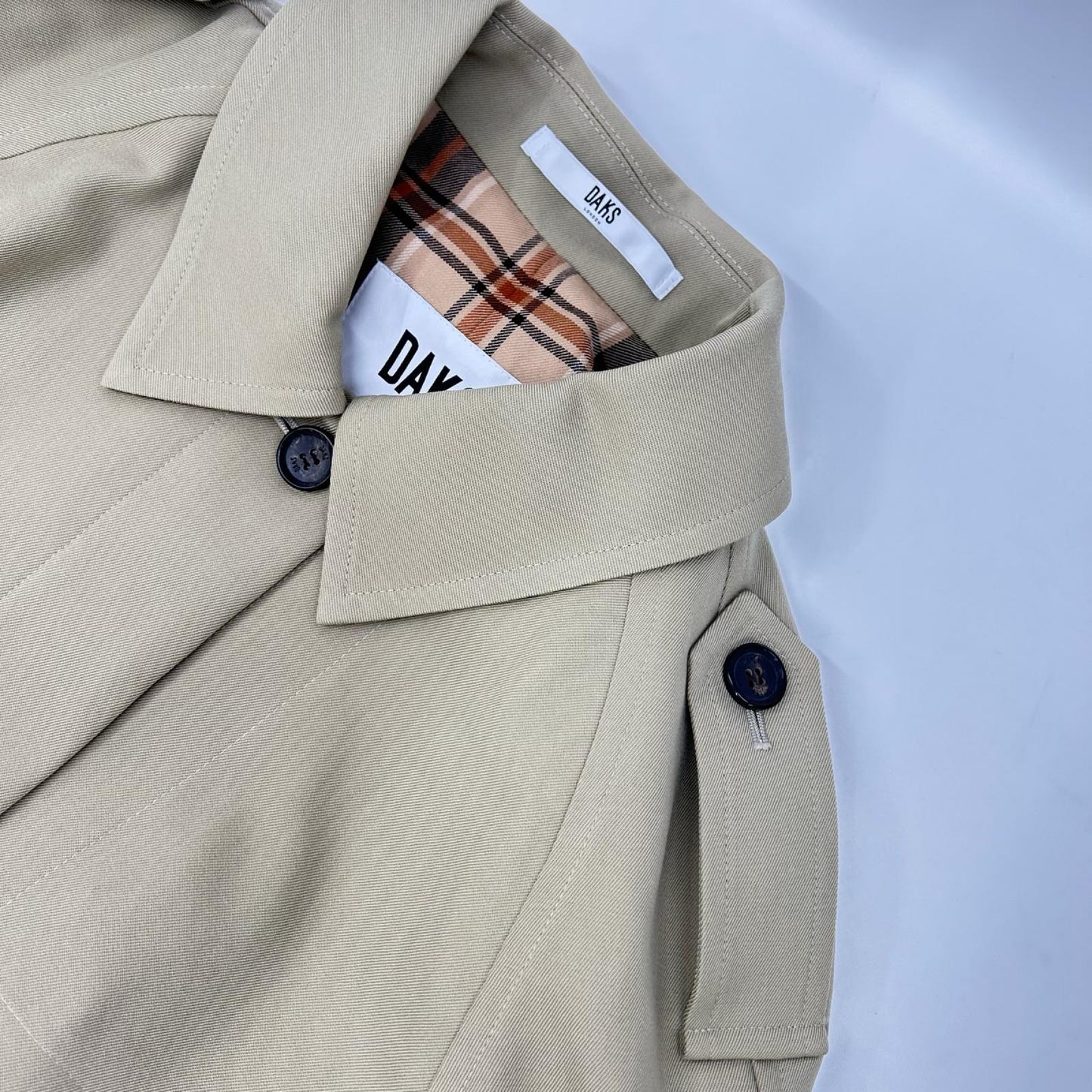 DAKS ダックス A52G321141 ベージュ ショートトレンチジャケット ジャケット