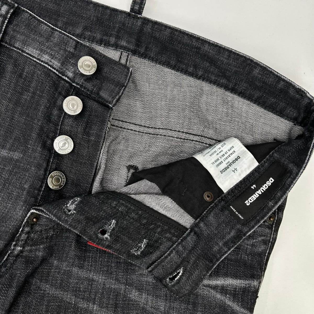 DSQUARED2 ディースクエアード S74LB1617 S30357 25年 ブラック SKATER JEAN/スケータージーンズ フェードブラックウォッシュスキニースリムテーパードデニム ボトムス