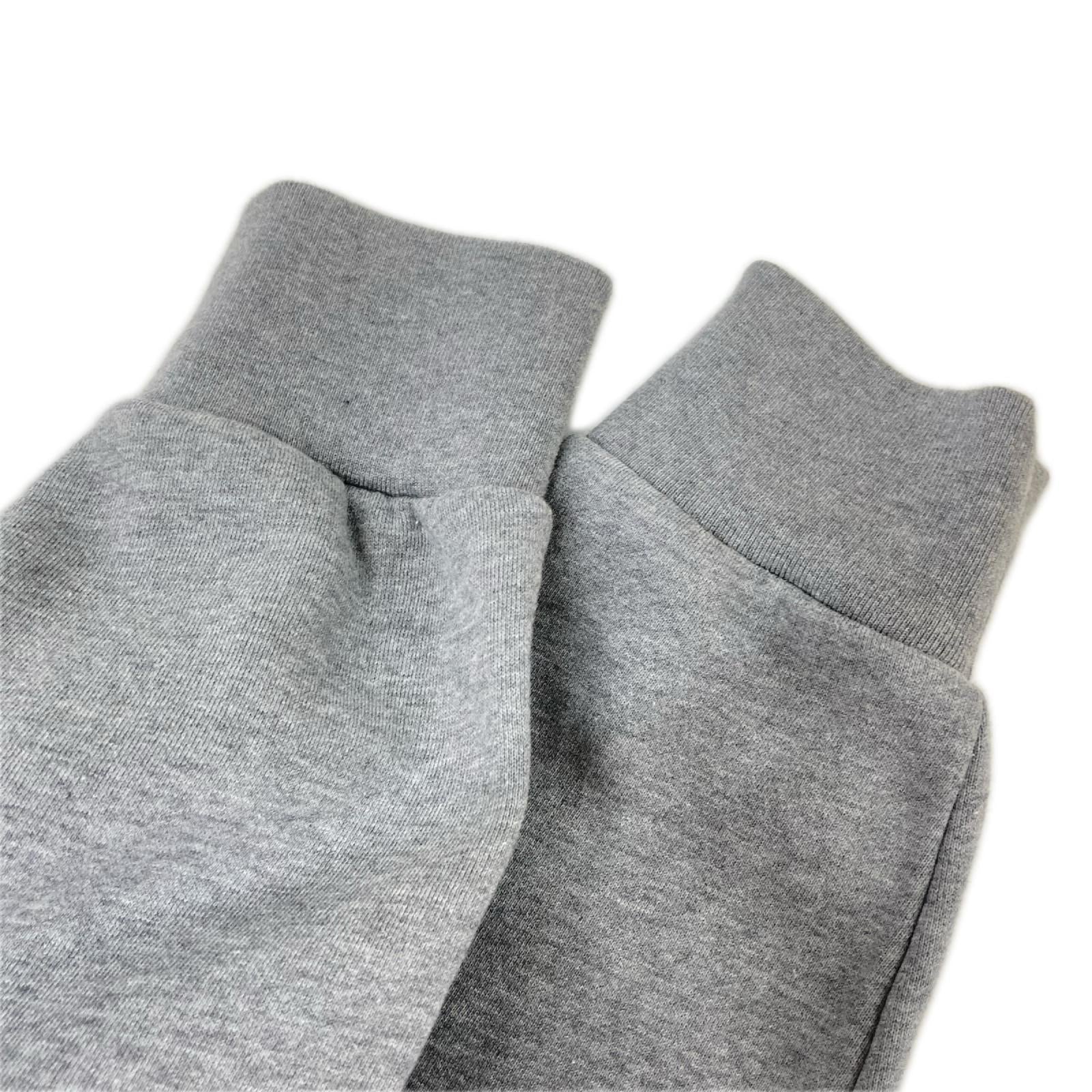 MONCLER モンクレール ジーニアス 2 モンクレール 1952 グレー 顔刺繍 トレーナー トップス
