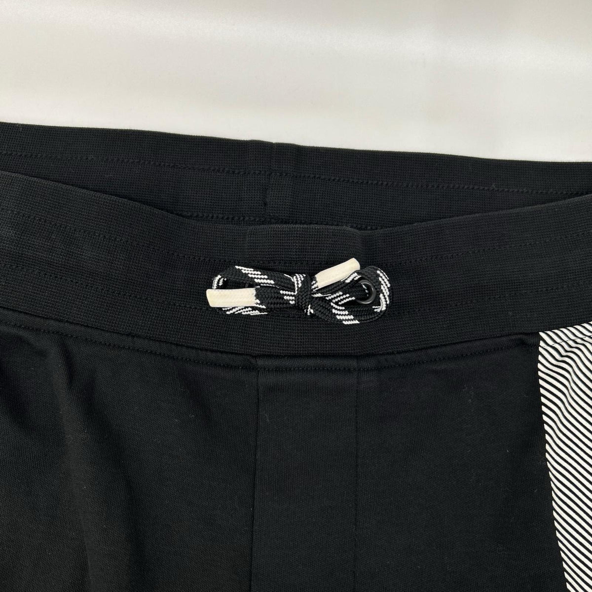 EMPORIOARMANI エンポリオアルマーニ ブラック 幾何学模様 ウエストゴム スウェットパンツ ボトムス