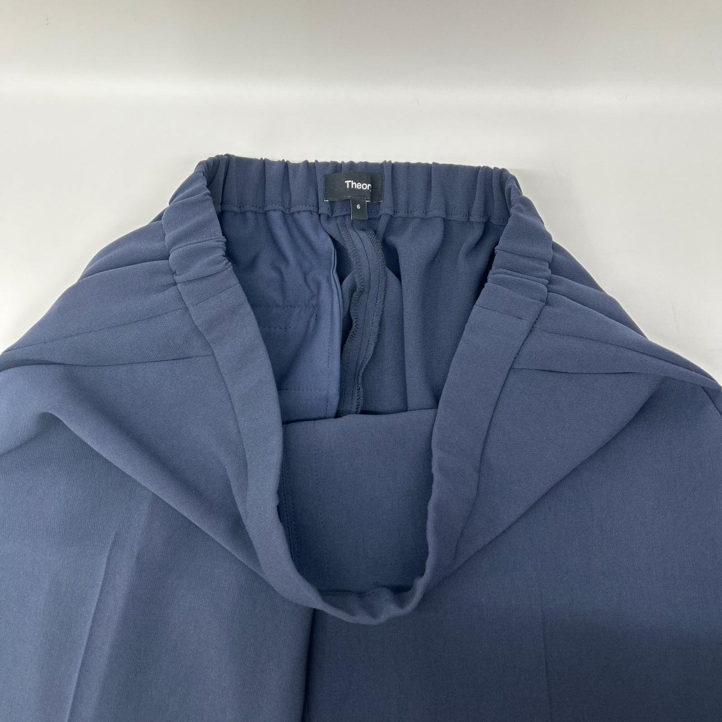 Theory セオリー 25AW 01-5306400 ネイビー トリアセテート混 センタープレス スリムプルオンパンツ ボトムス