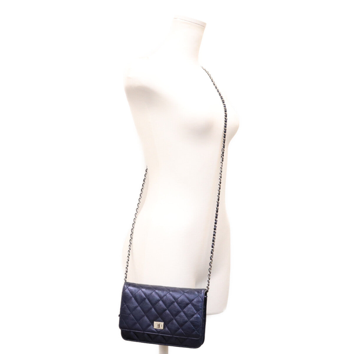 CHANEL シャネル A69206 12番 メタリックネイビー カーフ S金具 2.55 チェーンショルダーウォレット ショルダーバッグ