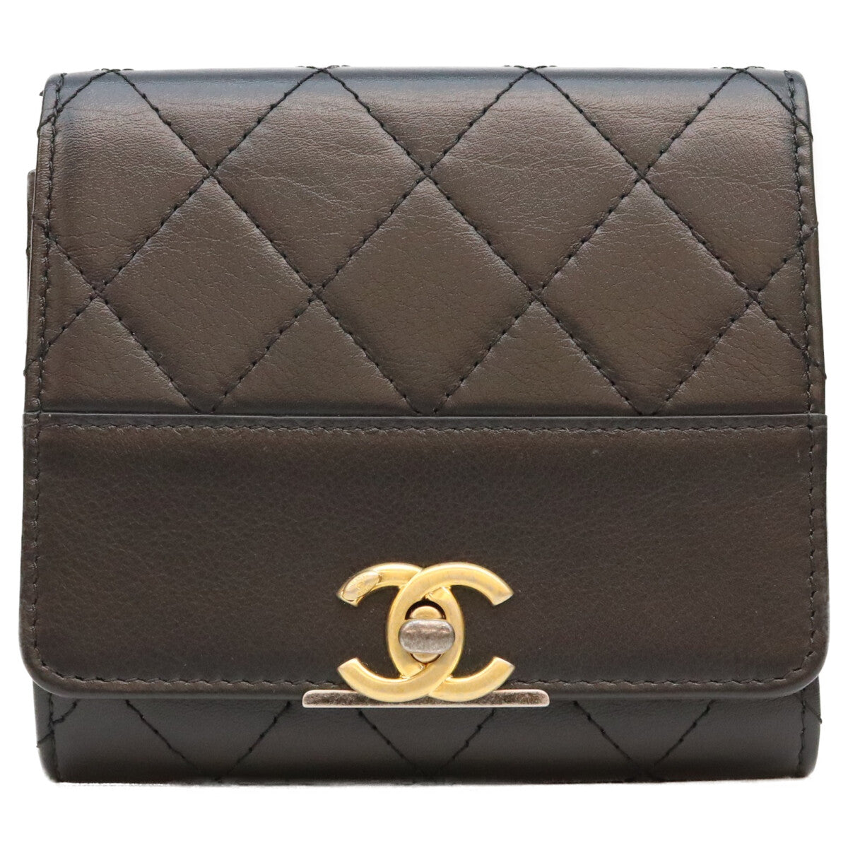 CHANEL シャネル 29番 黒 カーフ G×S金具 ターンロック マトラッセ トライフォールドウォレット 3つ折り財布 三つ折り財布（小銭入れあり）