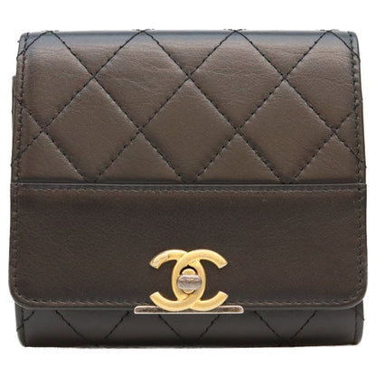 CHANEL シャネル 29番 黒 カーフ G×S金具 ターンロック マトラッセ トライフォールドウォレット 3つ折り財布 三つ折り財布（小銭入れあり）