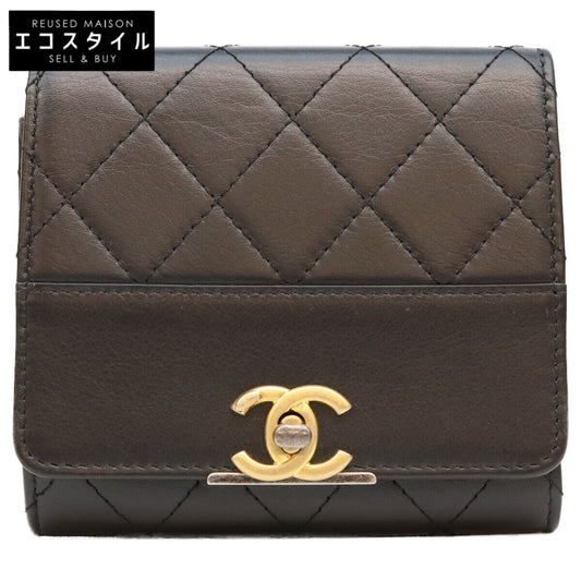 CHANEL シャネル 29番 黒 カーフ G×S金具 ターンロック マトラッセ トライフォールドウォレット 3つ折り財布 三つ折り財布（小銭入れあり）
