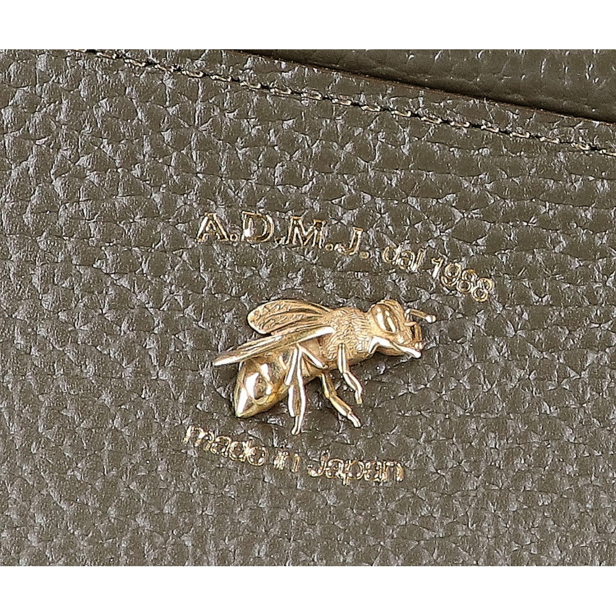 A.D.M.J. Accessoires De Mademoiselle ADMJ 【新品同様】THE BEE 牛革シュリンク型押し 口金クロスボディーバッグ ショルダーバッグ