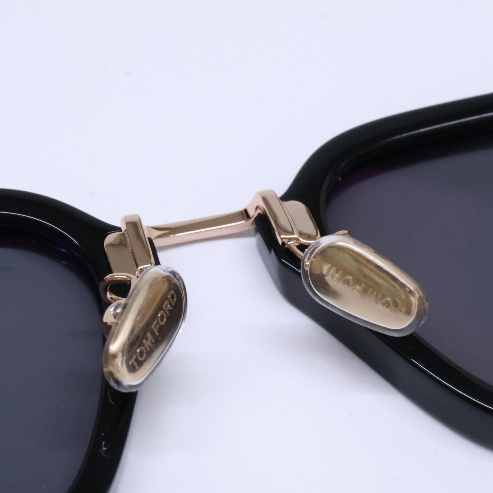 TOM FORD トムフォード FT1394-D/S 01A ブラック×ゴールド ウェリントンシェイプ コンビネーションサングラス サングラス