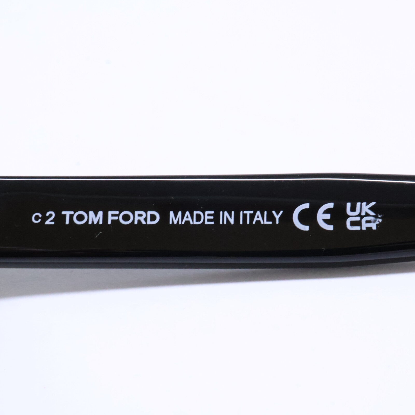 TOM FORD トムフォード FT1353-D-N/S 01A ブラック ライトグレーレンズ クラシックウェリントンシェイプサングラス サングラス