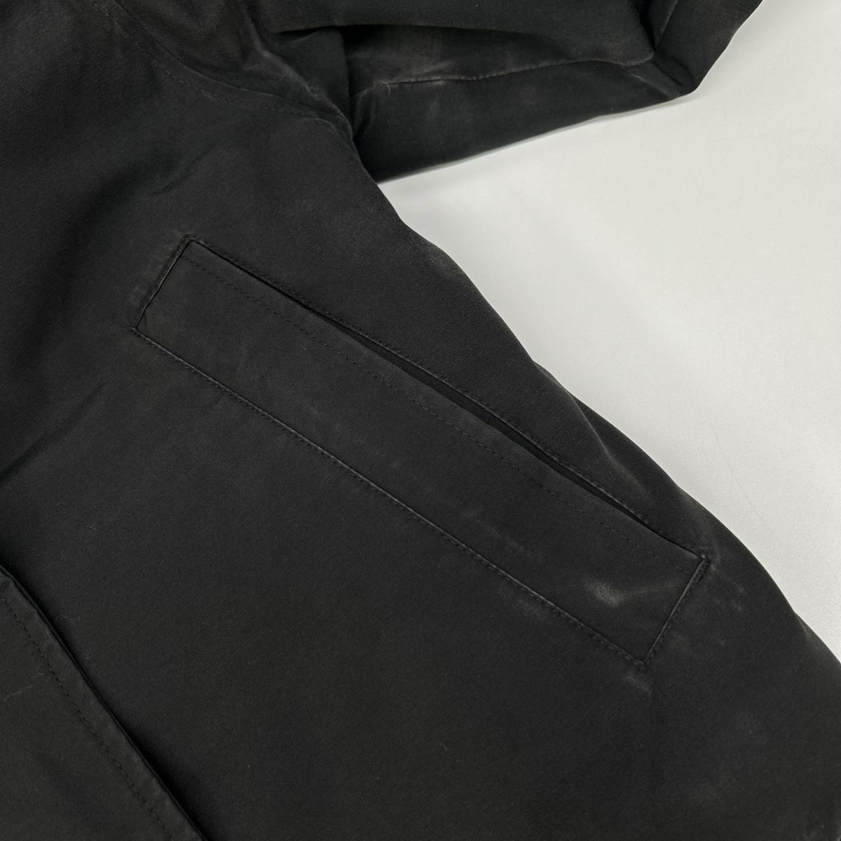 CANADA GOOSE カナダグース 国内正規 7967JL LABRADOR BOMBER/ラブラドールボンバー ブラック コヨーテファーフーデッドダウンジャケット ジャケット