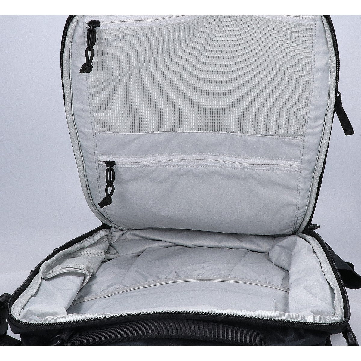 WEXLEY ウェクスレイ 【美品】ACE V2/32L ウルトラライト トラベルパック リュック バックパック