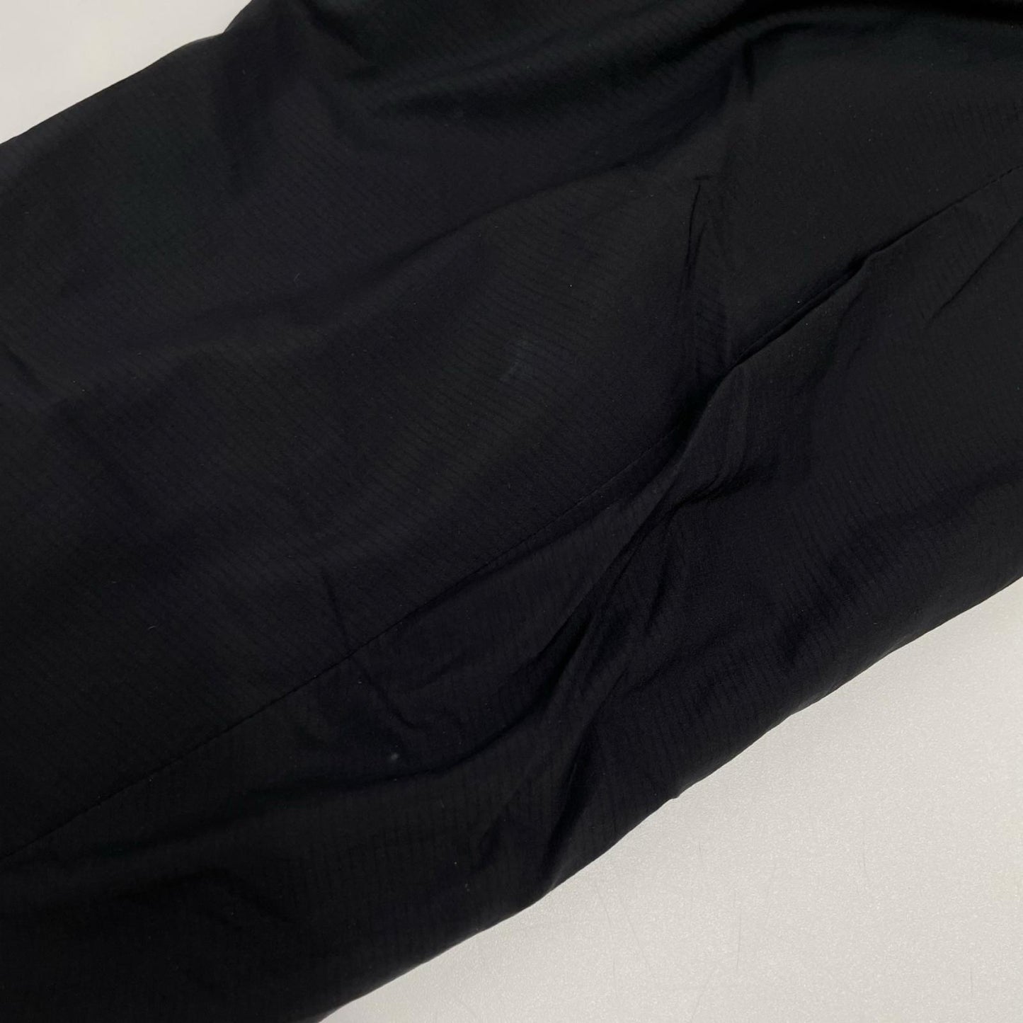 ARC'TERYX アークテリクス X000007349 23年 ブラック ATOM JACKET アトムジャケット ジャケット