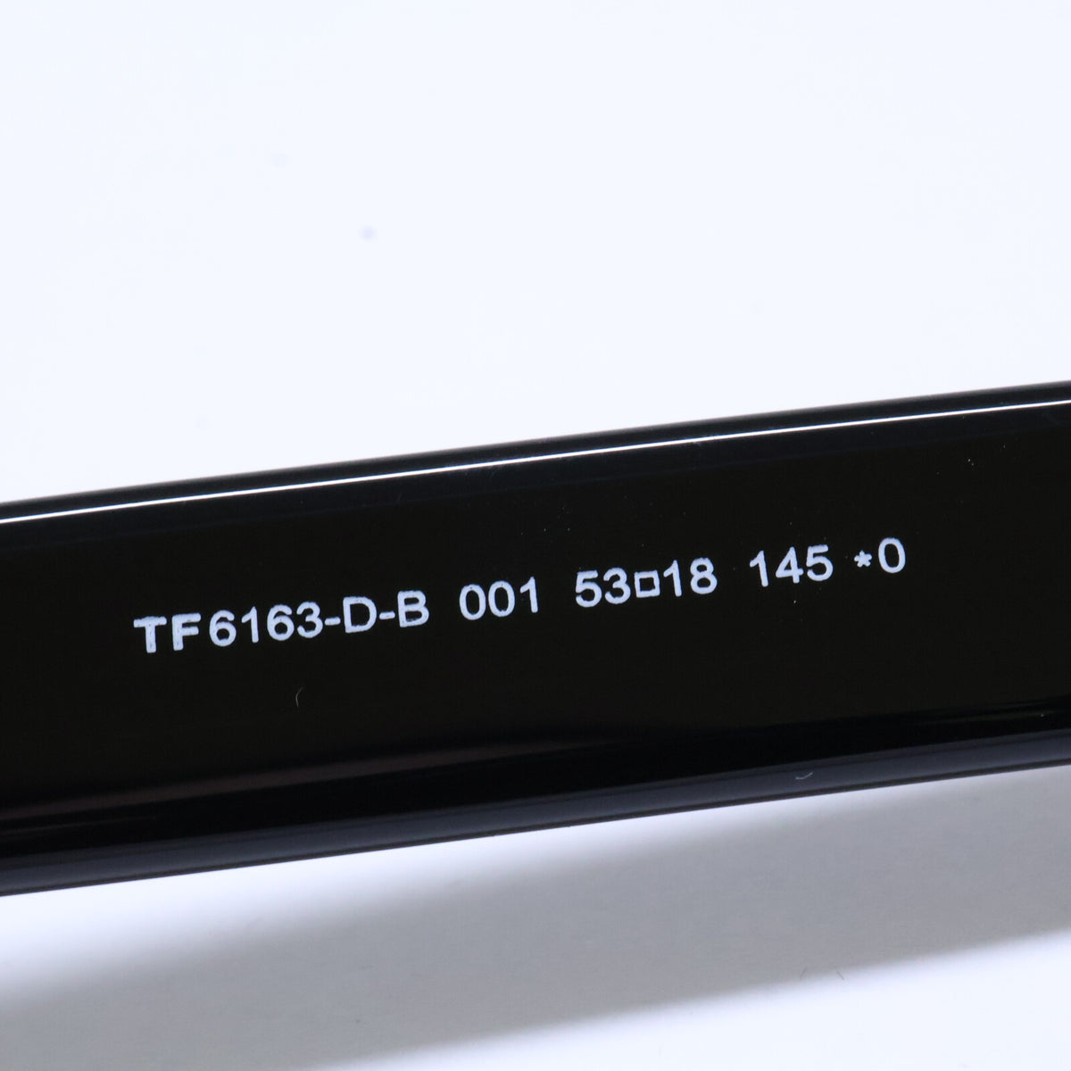 TOM FORD トムフォード 【美品】TF6163-D-B 001 ブルーライトカットレンズ ウェリントンシェイプ アイウェア 眼鏡