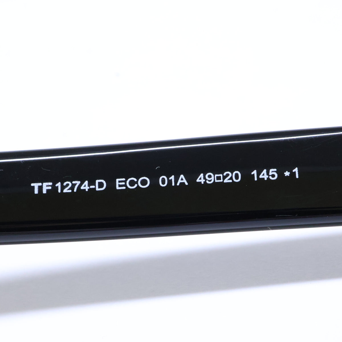 TOM FORD トムフォード TF1274-D ECO 01A ライトブルーレンズ ウェリントンシェイプ サングラス