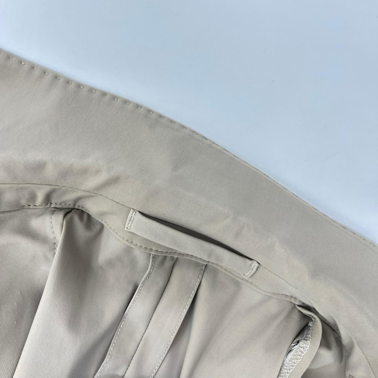 LARDINI ラルディーニ JY031AQ ベージュ ナイロン ストレッチ 3Bシングルジャケット/パンツ 2Pスーツセットアップ スーツ セットアップ