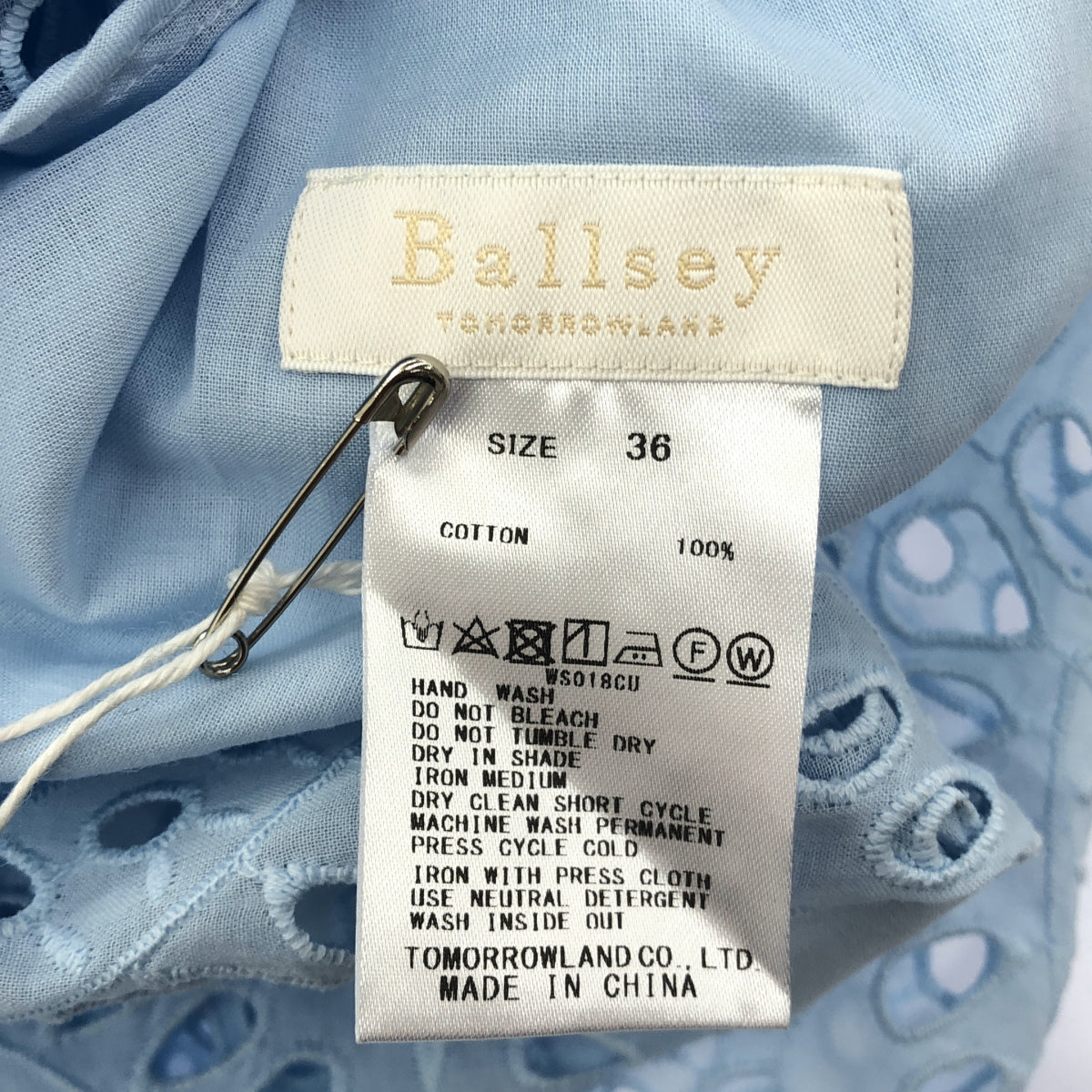 BALLSEY ボールジー ライトブルー コットン ホールドットエンブロイダリー キャンディースリーブワンピース トップス