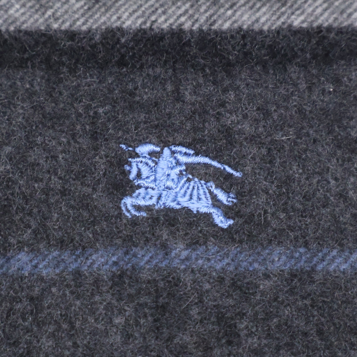 Burberry Black Label バーバリーブラックレーベル 【美品】ロゴ刺繍 ボーダー フリンジ マフラー