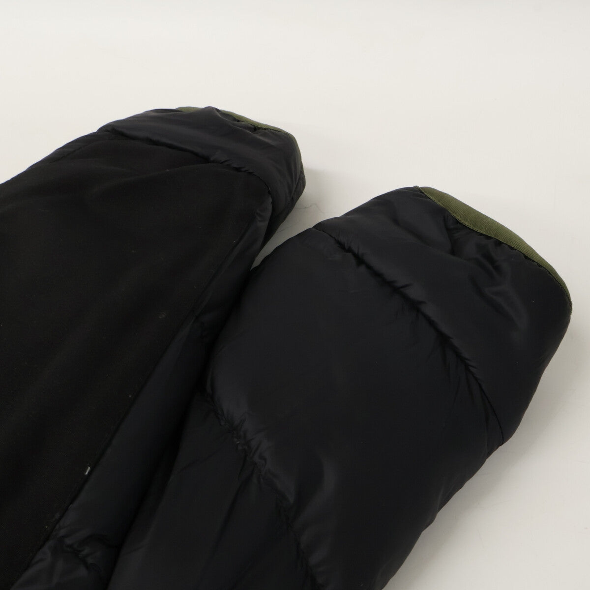 MONCLER モンクレール 【美品】GOUSTAN ナイロン/ボアＸナイロン リバーシブル フーディダウンジャケット ジャケット