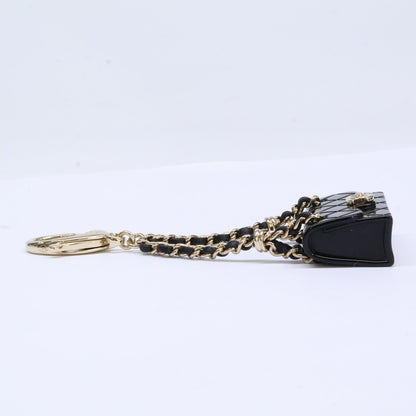 CHANEL シャネル 新品同様 B23C ABA121 GP/レザー/レジン ココマーク マトラッセチェーンバッグモチーフ バッグチャーム/ キーホルダー