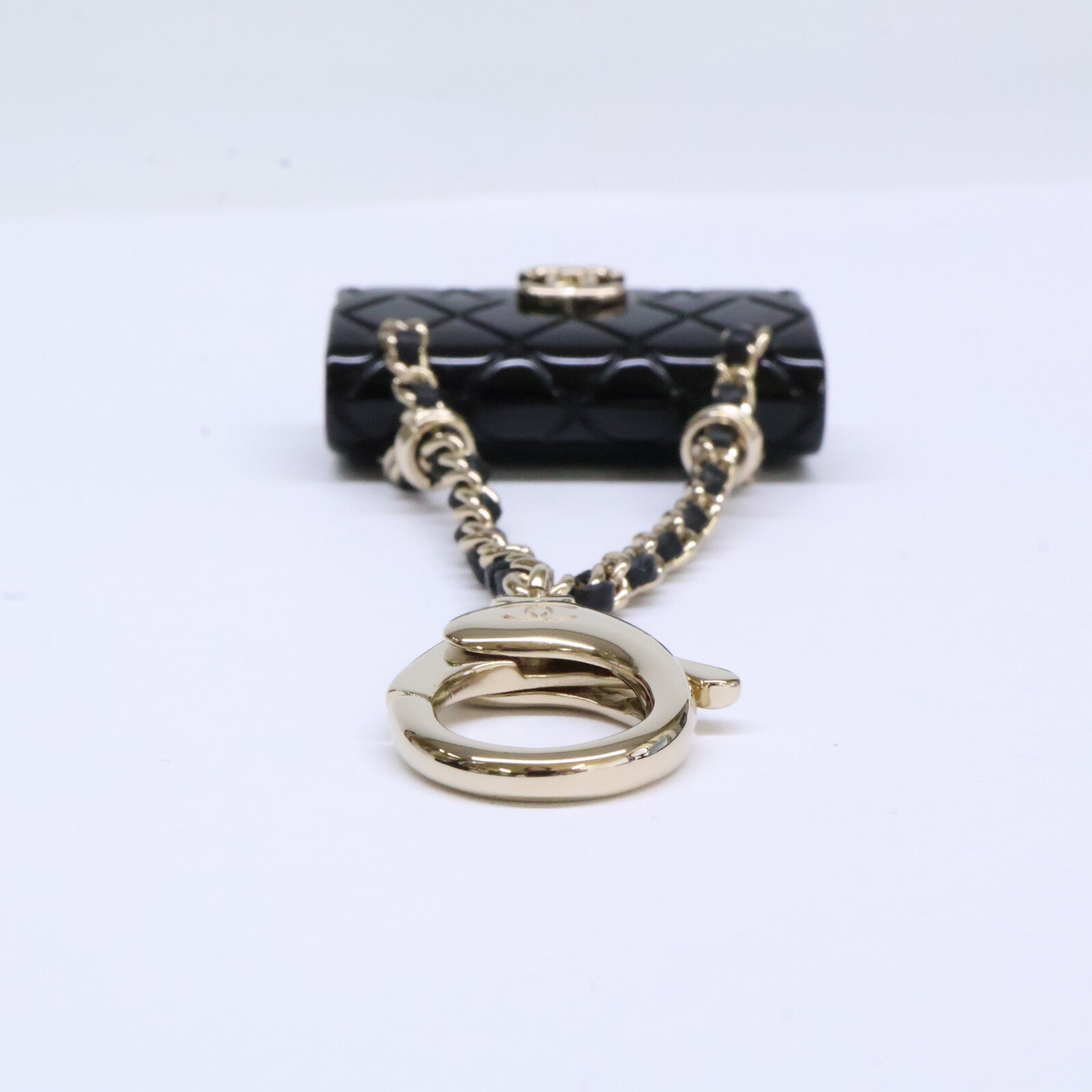 CHANEL シャネル 新品同様 B23C ABA121 GP/レザー/レジン ココマーク マトラッセチェーンバッグモチーフ バッグチャーム/ キーホルダー