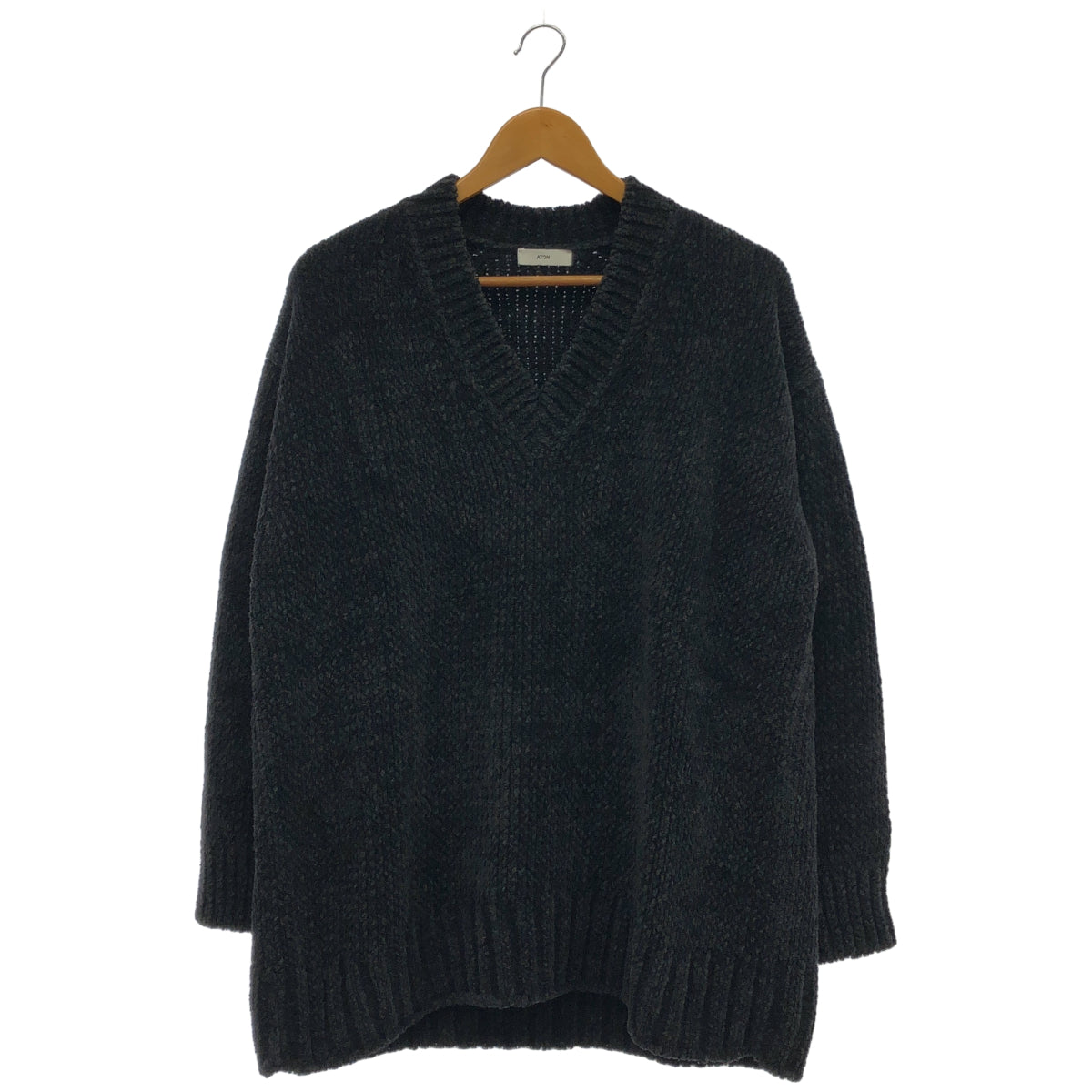 ATON エイトン KRAGNW0813 ブラック Wool mole v neck sweater Vネックニット トップス
