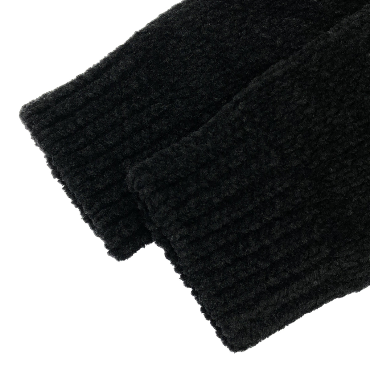 ATON エイトン KRAGNW0813 ブラック Wool mole v neck sweater Vネックニット トップス