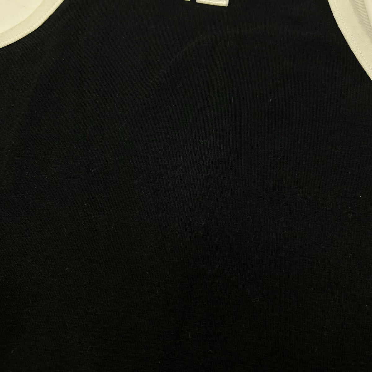 COURREGES クレージュ ブラック ロゴ刺繍 ノースリーブトップス トップス