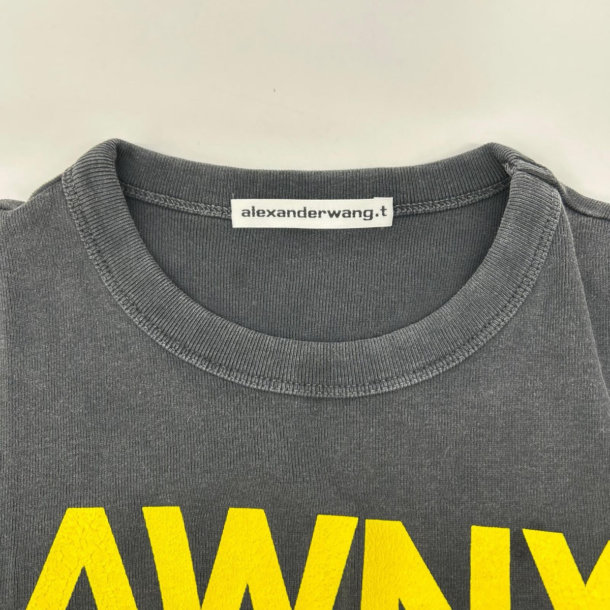 ALEXANDER WANG アレキサンダーワン 4CC2256302 チャコール AWNY レタリンググラフィック 半袖ワンピース ワンピース