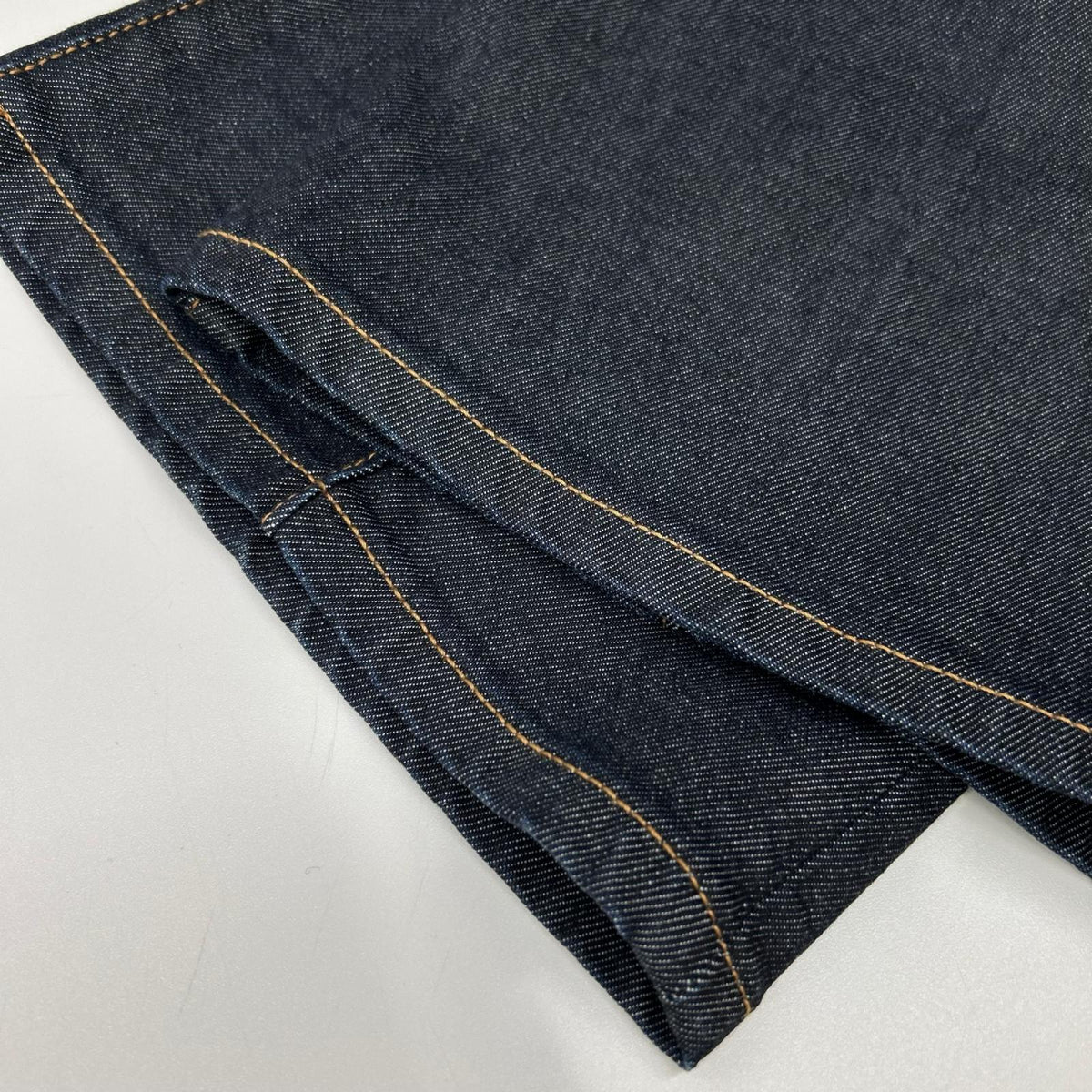 theory luxe セオリーリュクス 25AW 03-5306455 インディゴ コットン混 センターシーム サキソニーデニムパンツ ボトムス