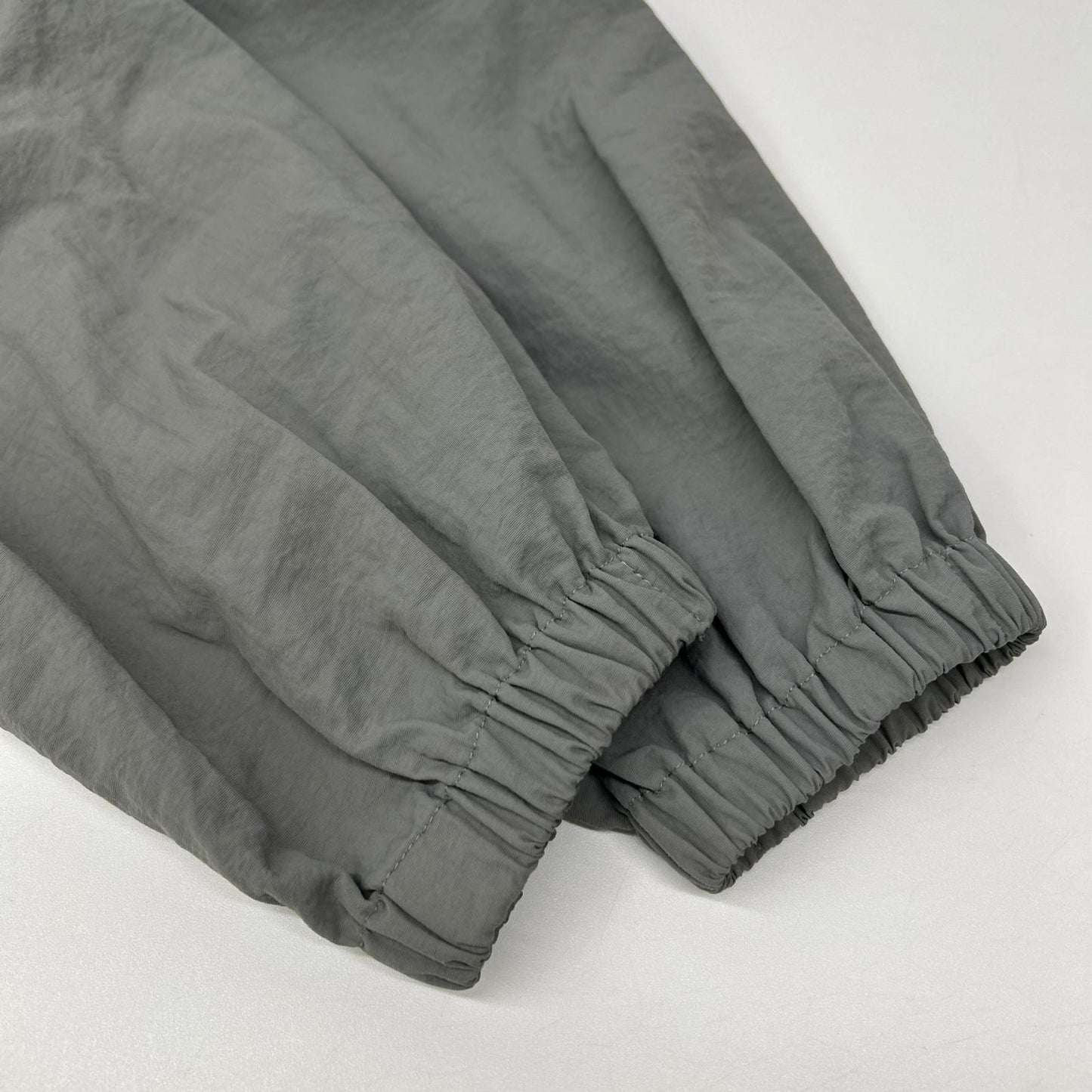theory luxe セオリーリュクス 03-3309639 グレー ナイロン ドローストリング サイドスリット ジップアップフーディ ジャケット