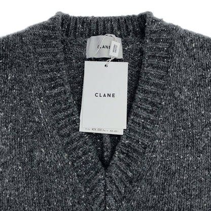 CLANE クラネ 15106-2112 グレー OVER V NECK KNIT TOPS トップス
