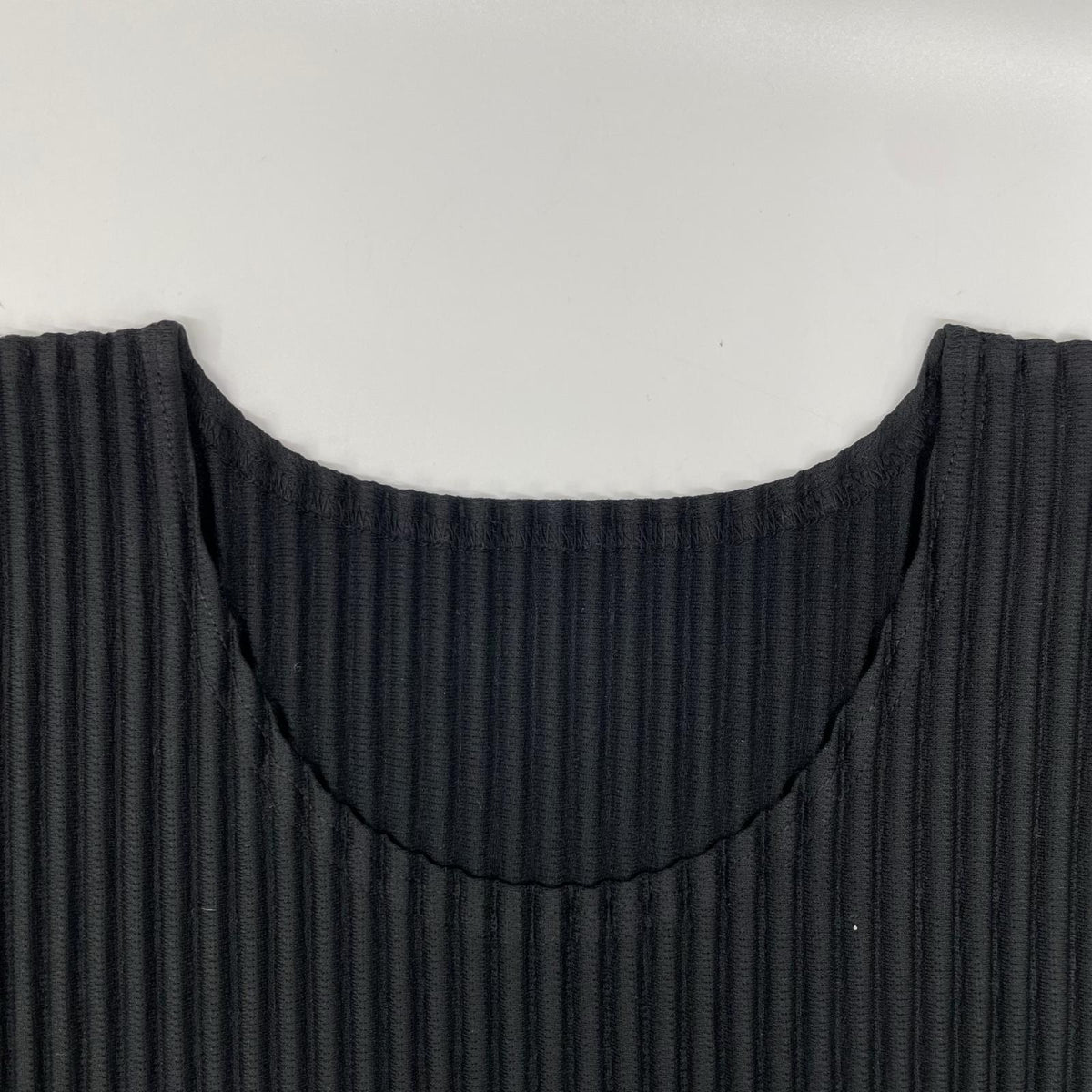 HOMME PLISSE ISSEY MIYAKE オムプリッセ イッセイミヤケ HP55JK020 ブラック プリーツクルーネックTシャツ トップス