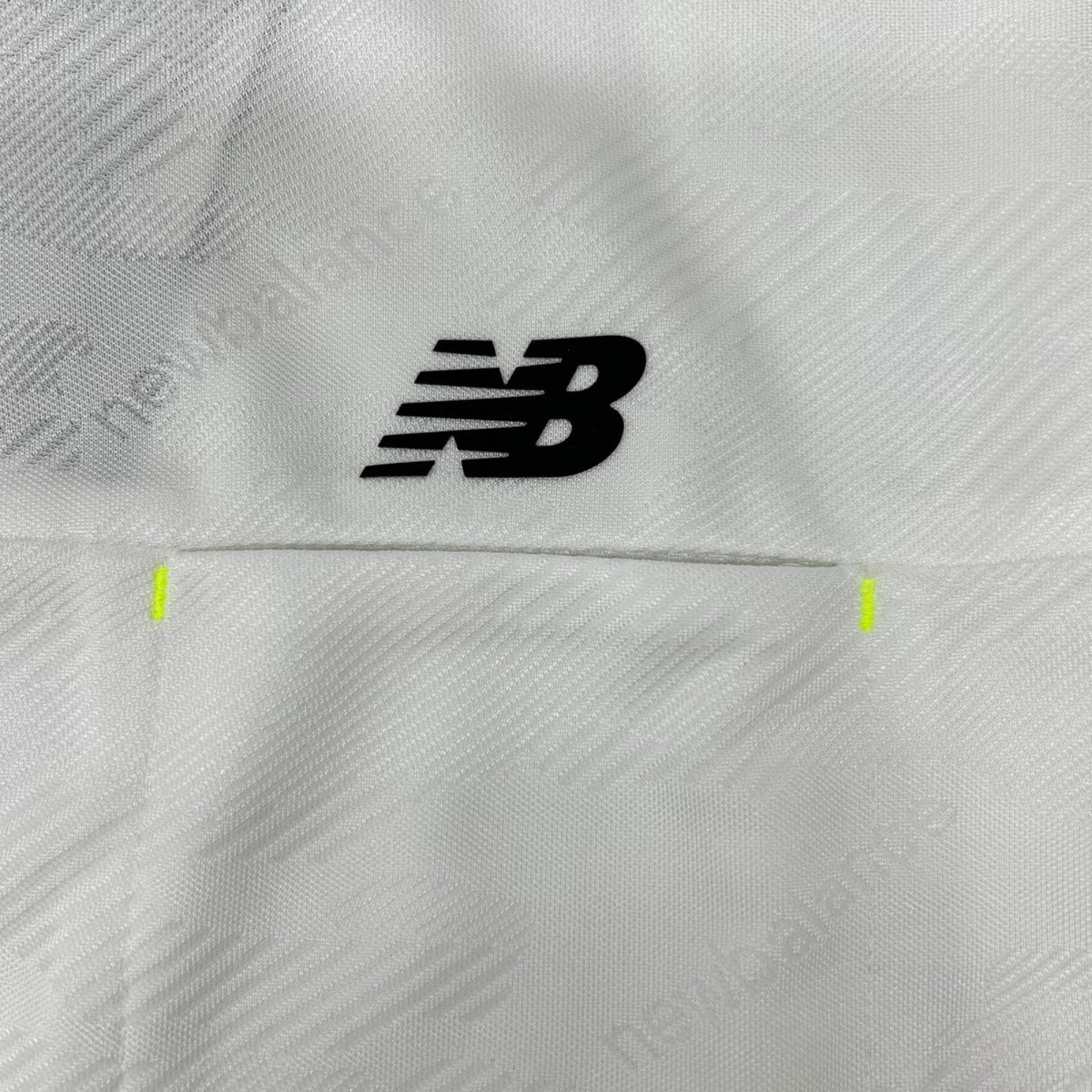 NEW BALANCE ニューバランス 012-4166006 24SS ホワイト メンズ ドライビングレインカモ柄 半袖 モックネック ゴルフシャツ トップス