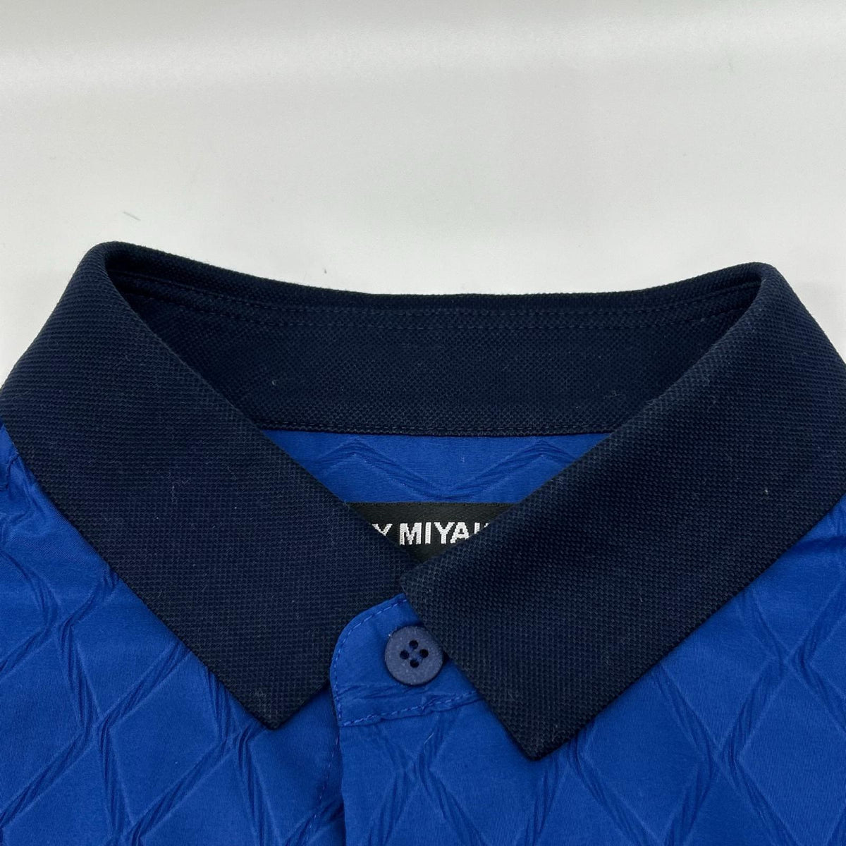ISSEY MIYAKE MEN イッセイミヤケメン ME61JJ167 ネイビー×ブルー 半袖ポロシャツ トップス