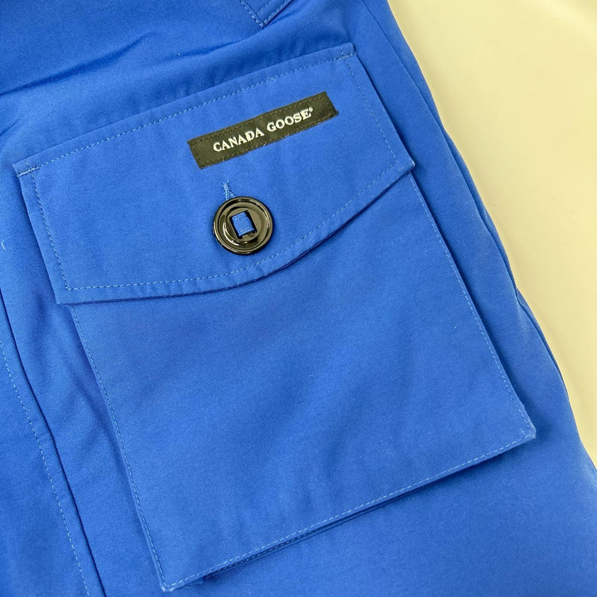 CANADA GOOSE カナダグース ユナイテッドアローズ別注 2072JM YORKTON/ヨークトン ブルー コットン混 コヨーテファー フーデッドダウンジャケット ジャケット